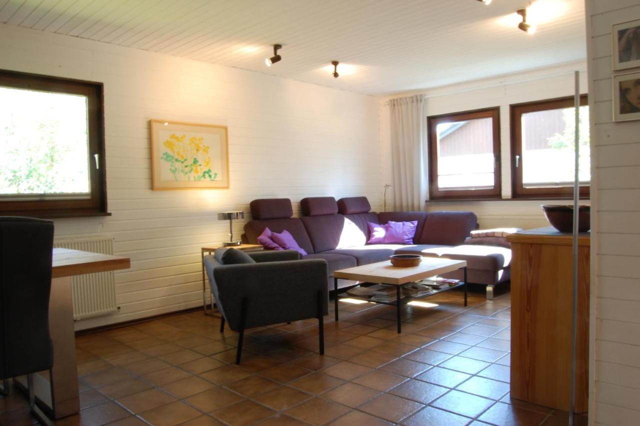 Bon Air Villa Thalfang Bagian luar foto